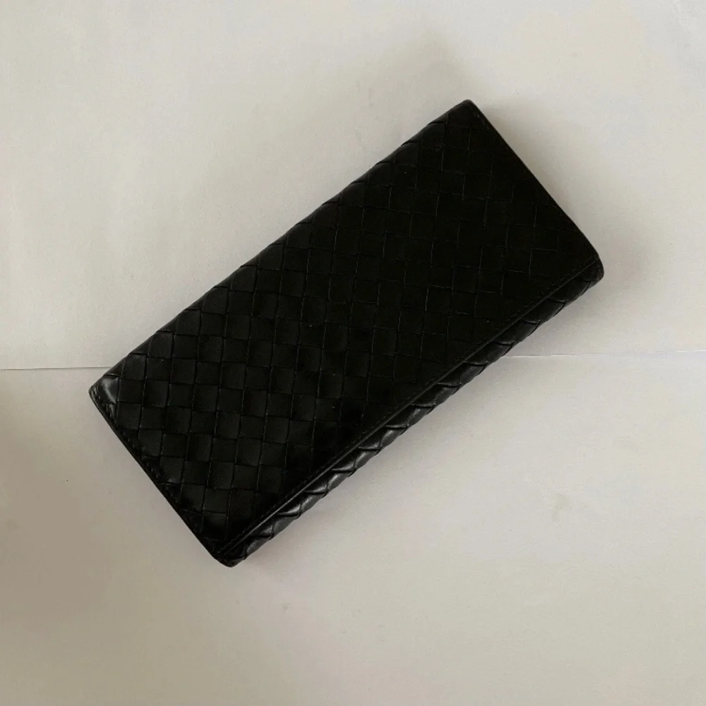 $990 Bottega Veneta Nappa Black Leather Intrecciato Flap Bifold Long Wallet